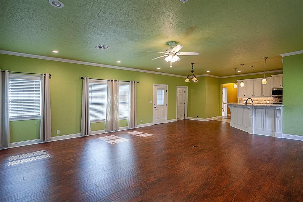 105 Houston Street, Newton, Texas image 25