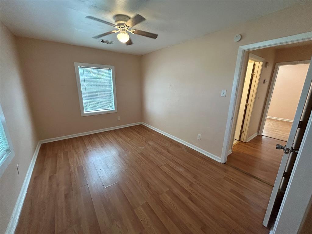 430 E 1st Street, Deer Park, Texas image 12