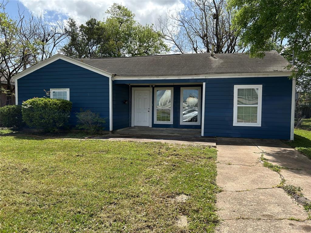 430 E 1st Street, Deer Park, Texas image 2
