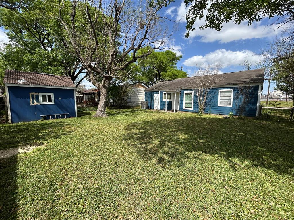 430 E 1st Street, Deer Park, Texas image 20