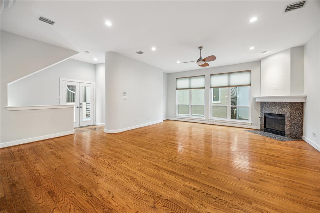 1324 Fairview Avenue, Houston, Texas image 7