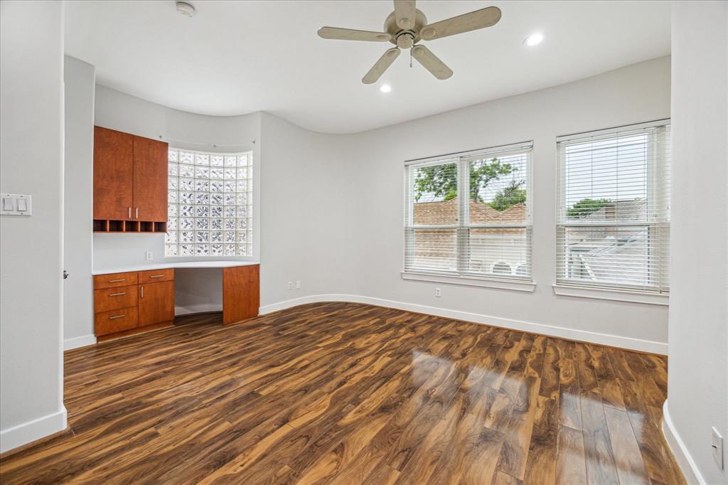 1324 Fairview Avenue, Houston, Texas image 16