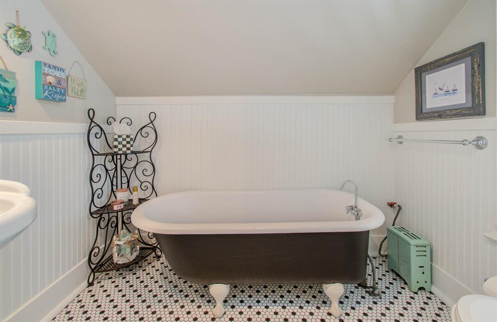 511 16th Street, Galveston, Texas image 26