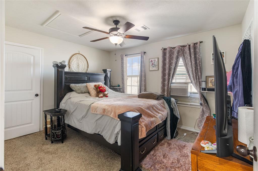 917 Emerald Dove Avenue, College Station, Texas image 26
