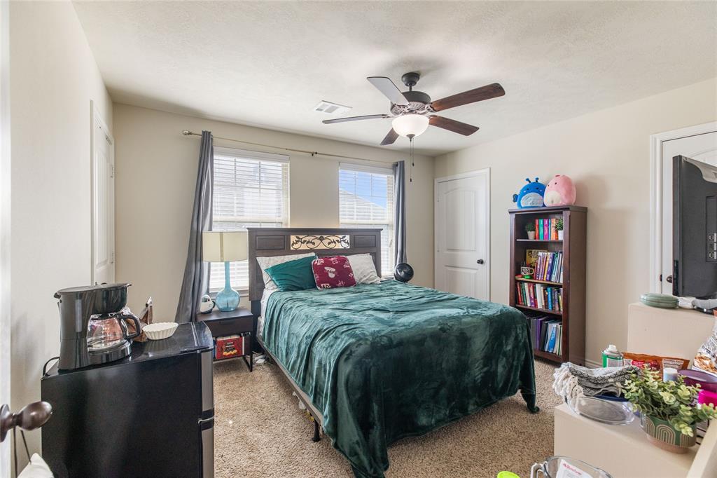 917 Emerald Dove Avenue, College Station, Texas image 24