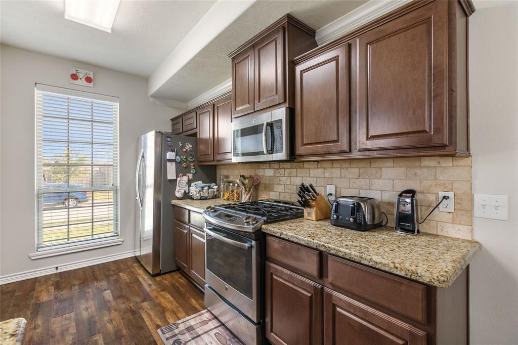 917 Emerald Dove Avenue, College Station, Texas image 9