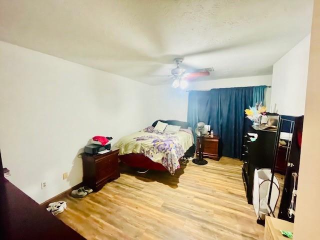 2122 Clemson Drive, Katy, Texas image 17