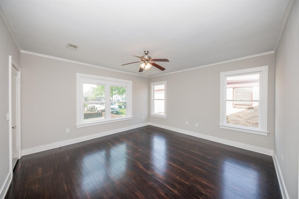 4302 Avenue N 1/2, Galveston, Texas image 22