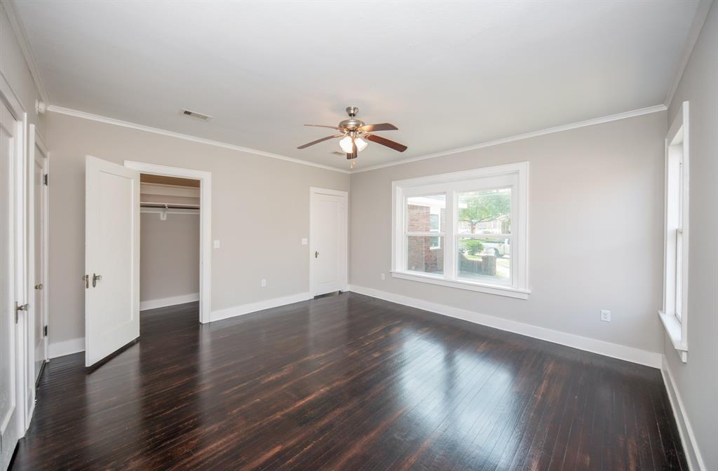 4302 Avenue N 1/2, Galveston, Texas image 21