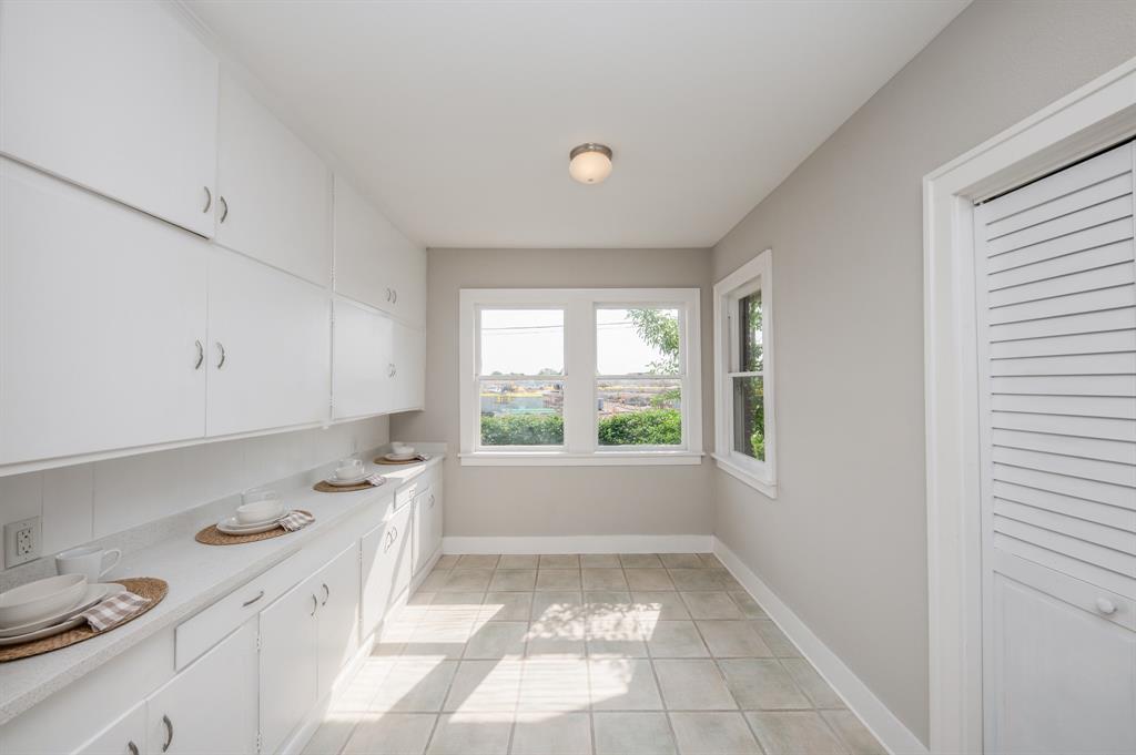 4302 Avenue N 1/2, Galveston, Texas image 16