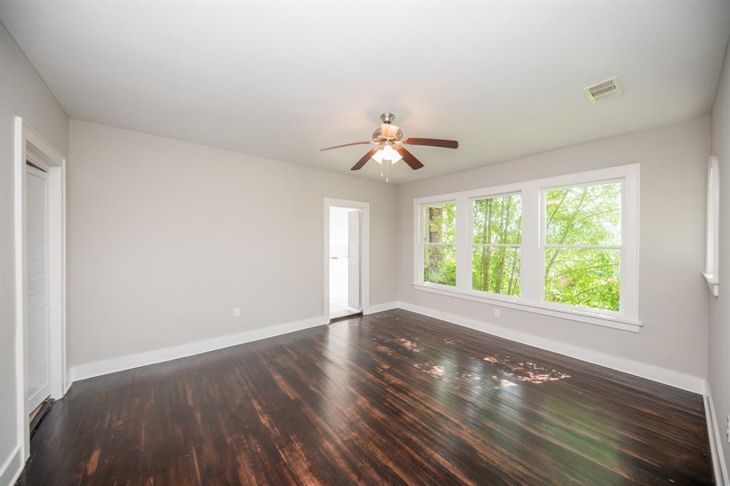 4302 Avenue N 1/2, Galveston, Texas image 23