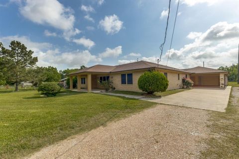 5718 Sheppard Road Baytown TX 77521