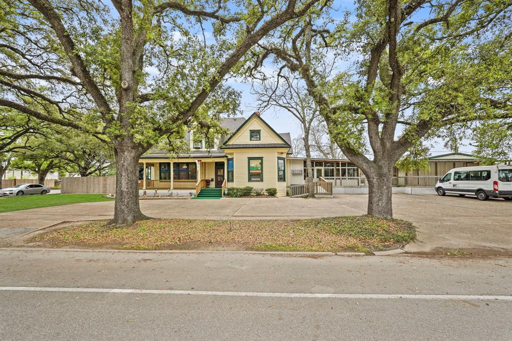1030 4th Street, Rosenberg, Texas image 5