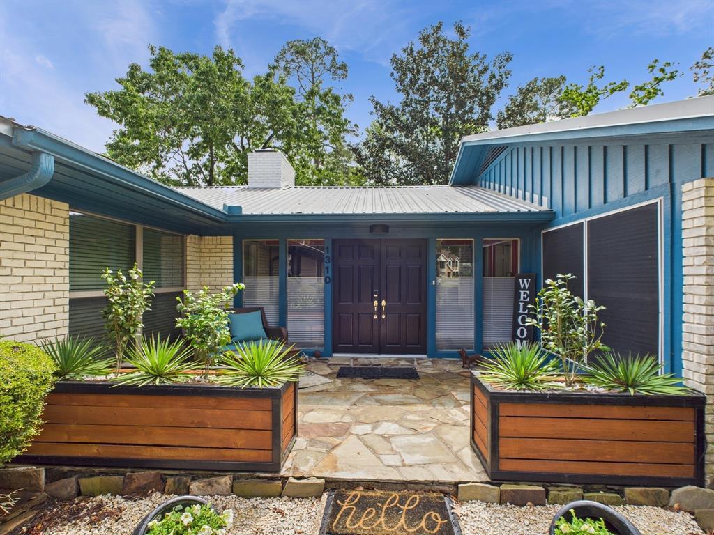 1310 Golden Bear Lane