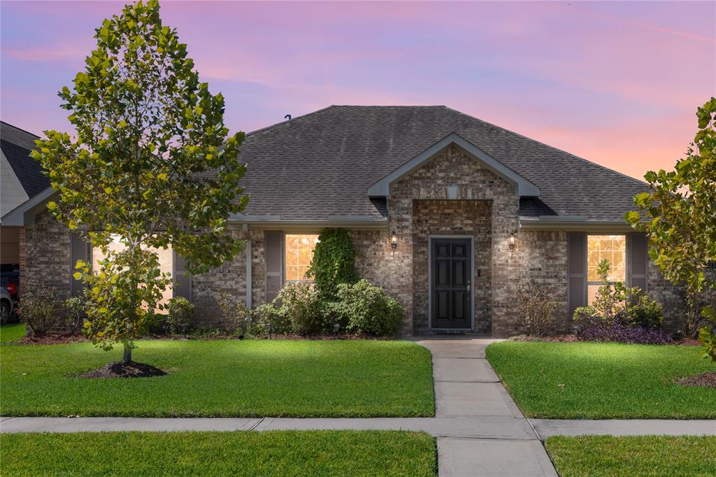 6714 Granger Lane, Manvel, Texas image 2