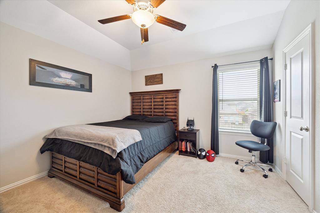 4423 Mimic Drive, Spring, Texas image 22