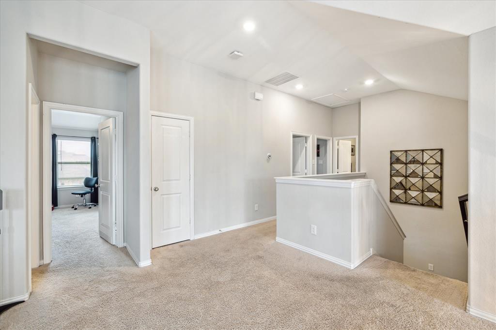 4423 Mimic Drive, Spring, Texas image 17