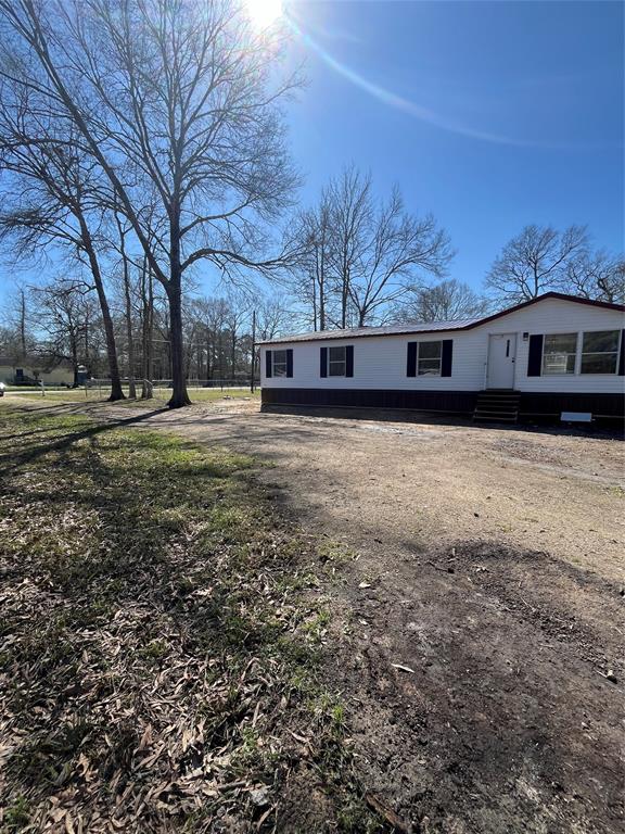 11 County Road 2803, Cleveland, Texas image 2