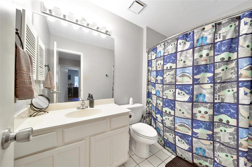 4706 Larksong Lane, Spring, Texas image 31