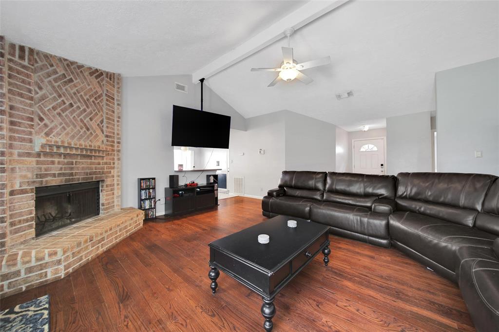 4706 Larksong Lane, Spring, Texas image 17