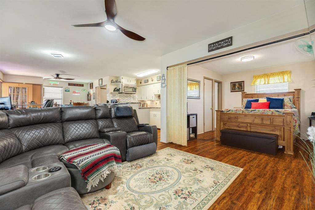 2535 Bayou Drive #807A, Angleton, Texas image 8