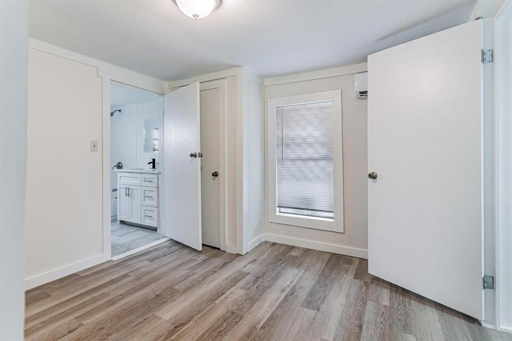 3913 Ball St, Galveston, Texas image 20