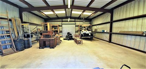 A home in Anahuac