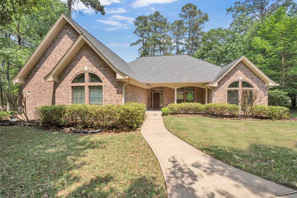 149 Broadmoor Drive, Huntsville, Texas image 1