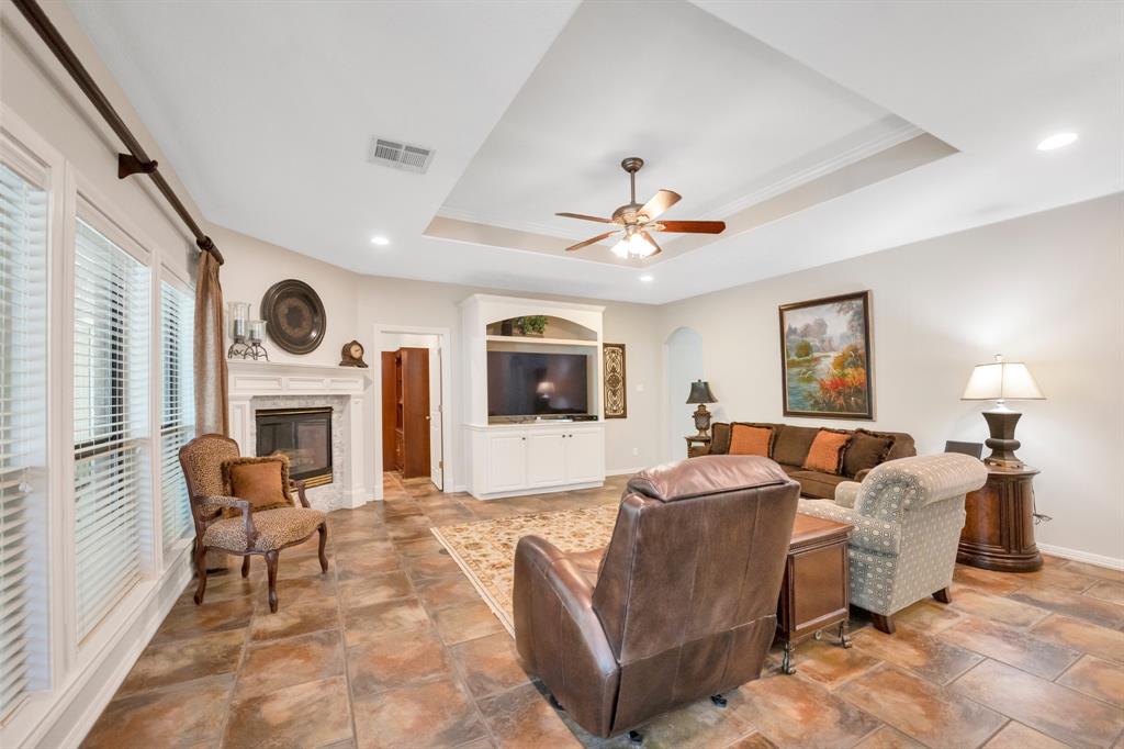 149 Broadmoor Drive, Huntsville, Texas image 6