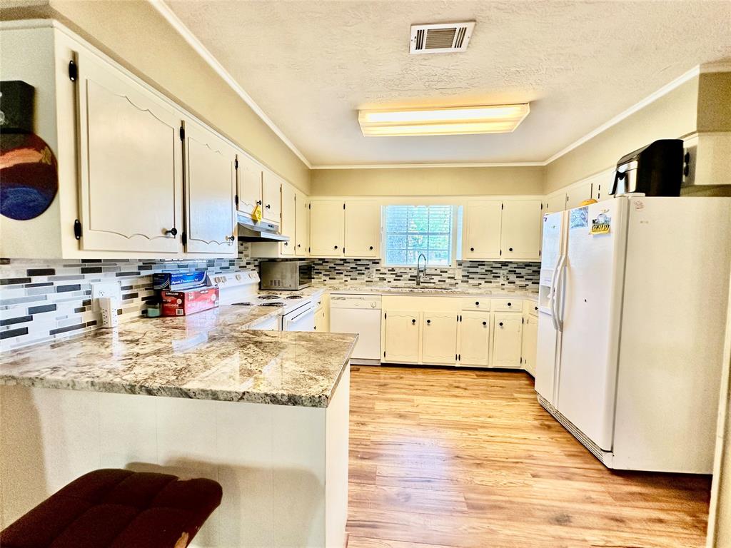 506 N Pine Street, Woodville, Texas image 10