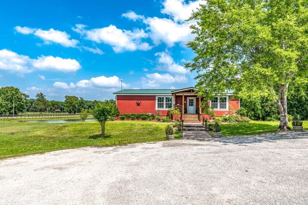112 Pine Ridge Drive, Cleveland, Texas image 9
