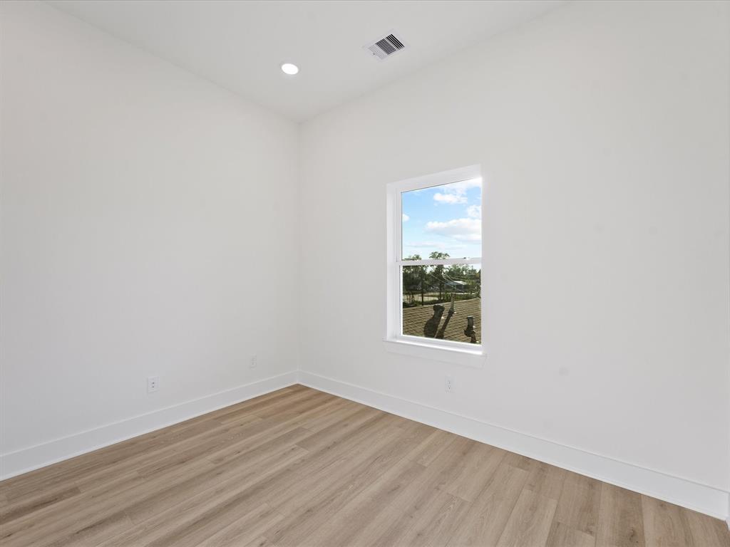 225 Noras Lane #E, Houston, Texas image 16