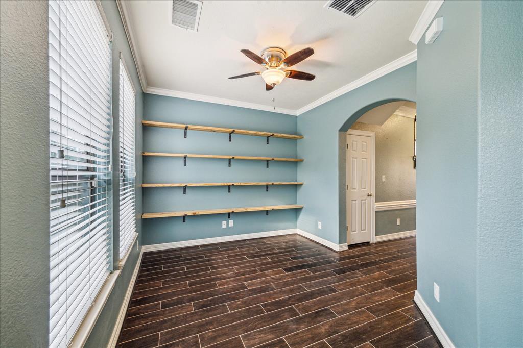 2707 Kings Retreat Circle, Kingwood, Texas image 6