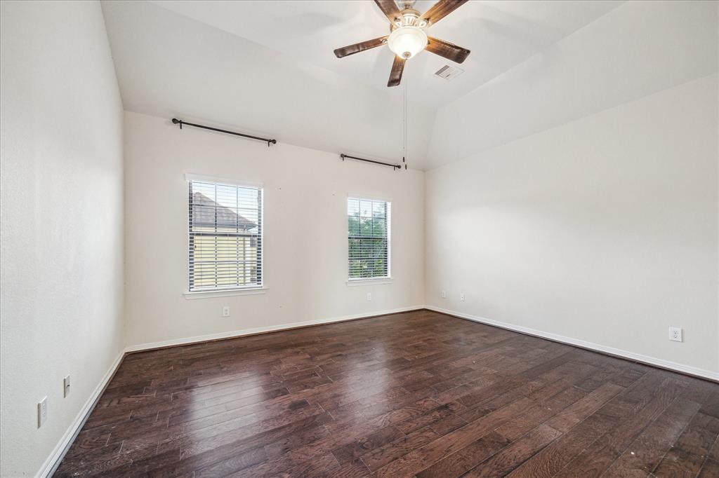 2707 Kings Retreat Circle, Kingwood, Texas image 14