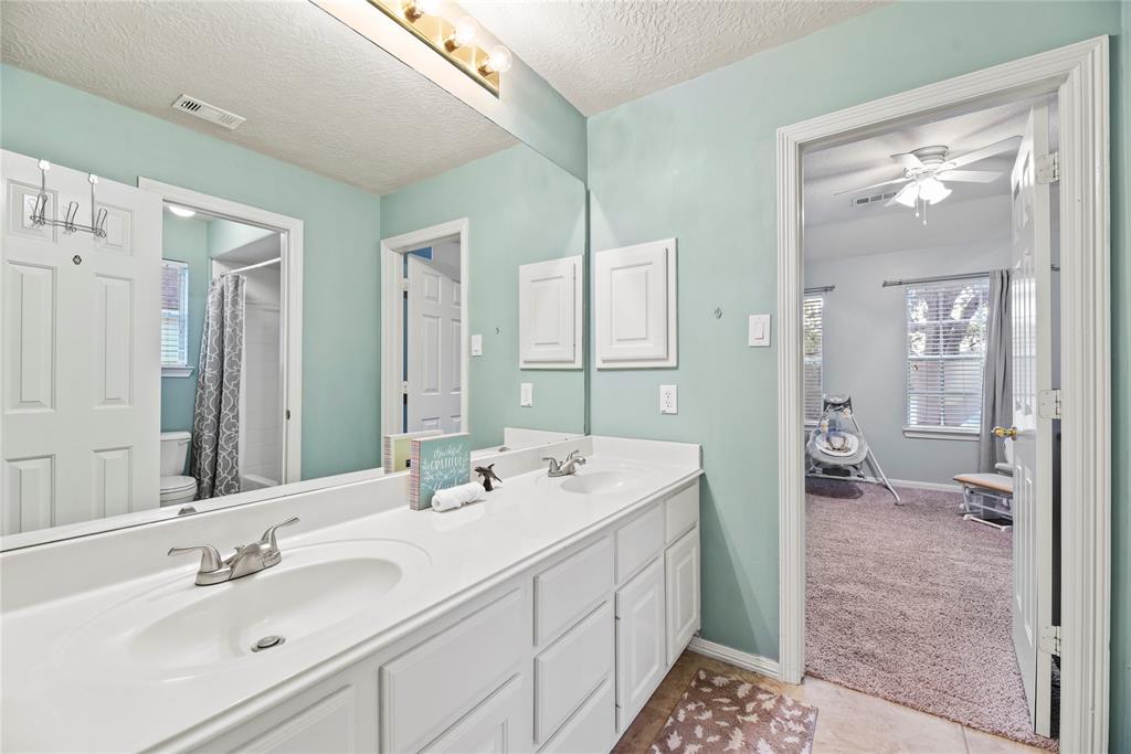 24311 Bay Hill Boulevard, Katy, Texas image 23