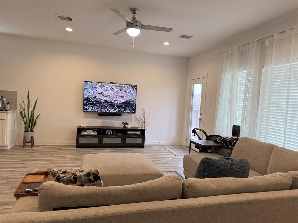 14215 Black Canyon Lane