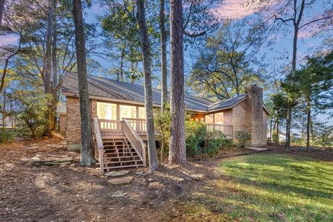 A home in Conroe