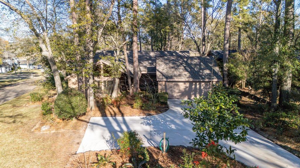 257 Springs Edge Drive, Conroe, Texas image 41