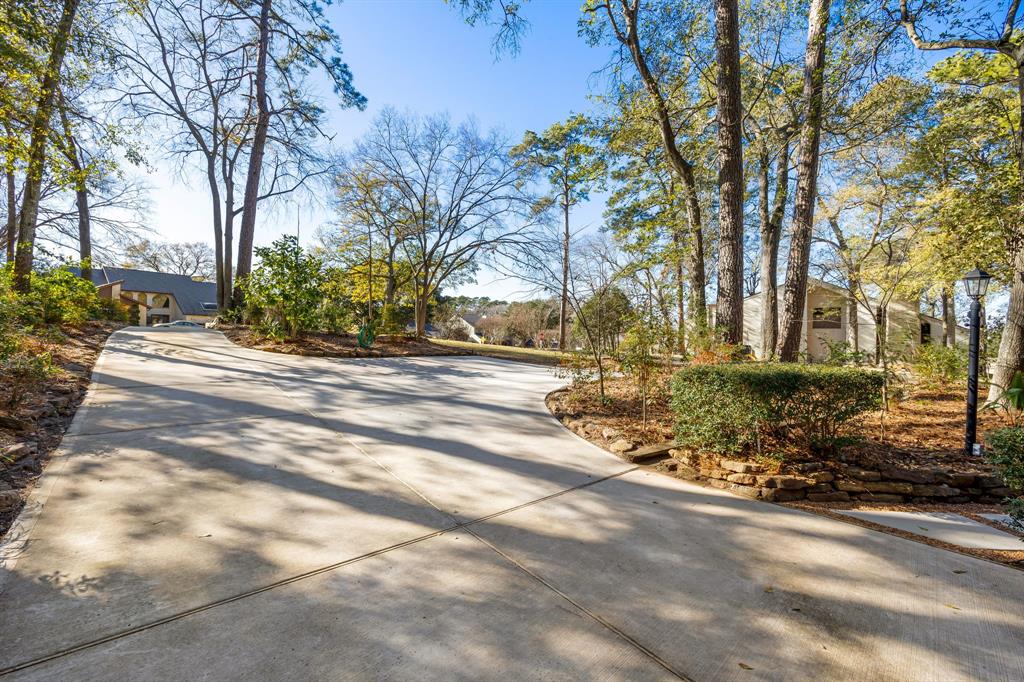 257 Springs Edge Drive, Conroe, Texas image 40