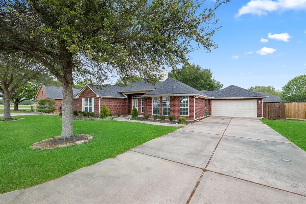 3807 Doveswood Circle