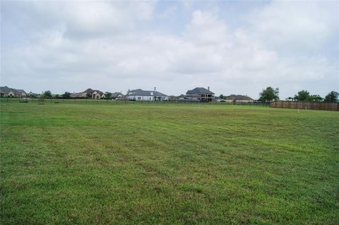 Single Family Residence in Dickinson TX 418 Lakeview 36.jpg