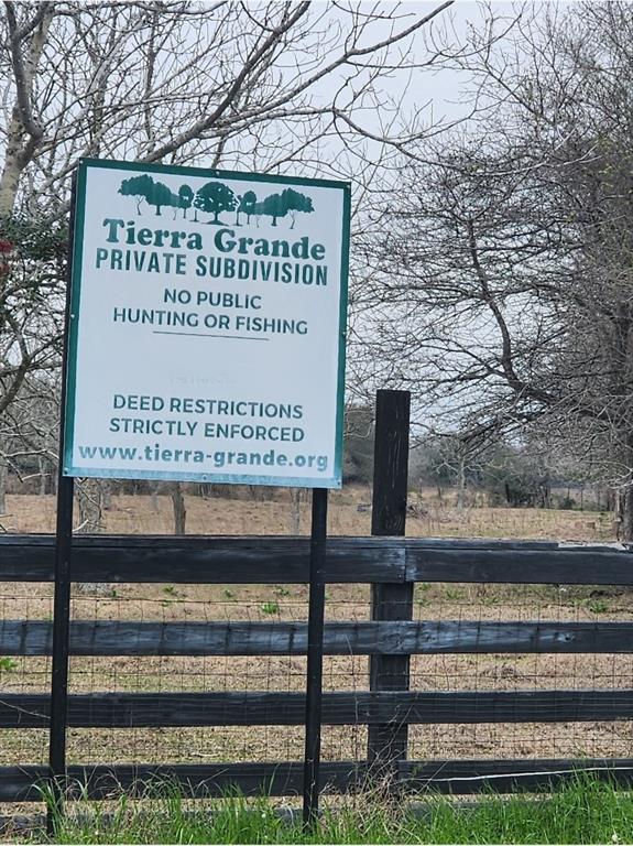 15530 Tierra Grande Drive, Needville, Texas image 2
