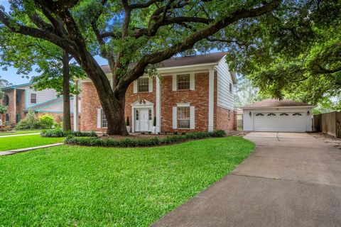 Single Family Residence in Houston TX 8123 Coolshire Lane 1.jpg