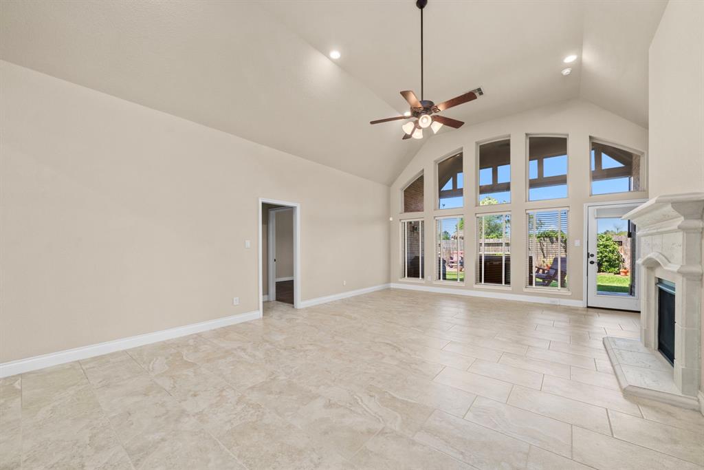 1966 Beacon Springs Court, Pearland, Texas image 15