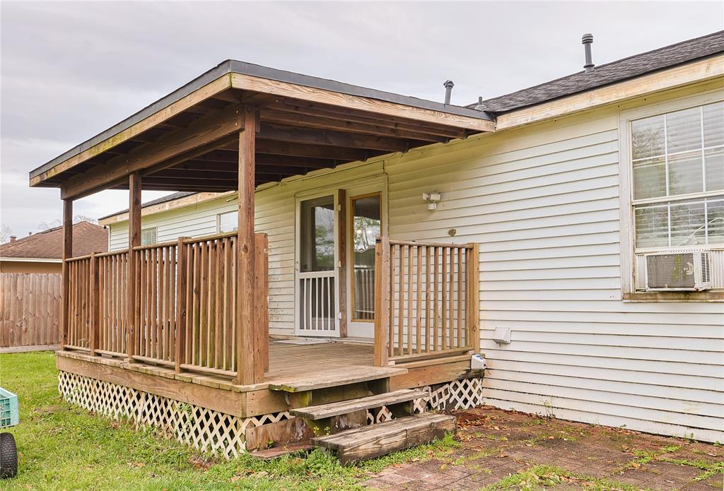2100 Rosille Drive, Baytown, Texas image 19