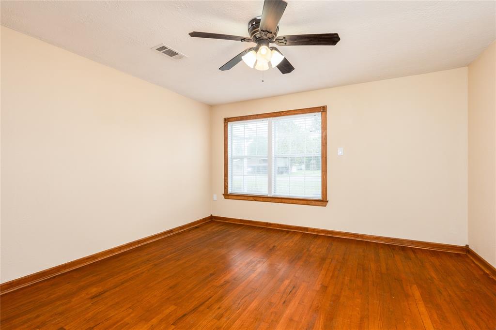 2100 Rosille Drive, Baytown, Texas image 15