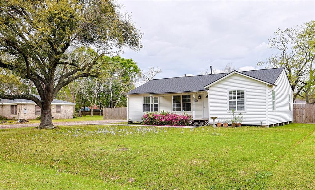 2100 Rosille Drive, Baytown, Texas image 5
