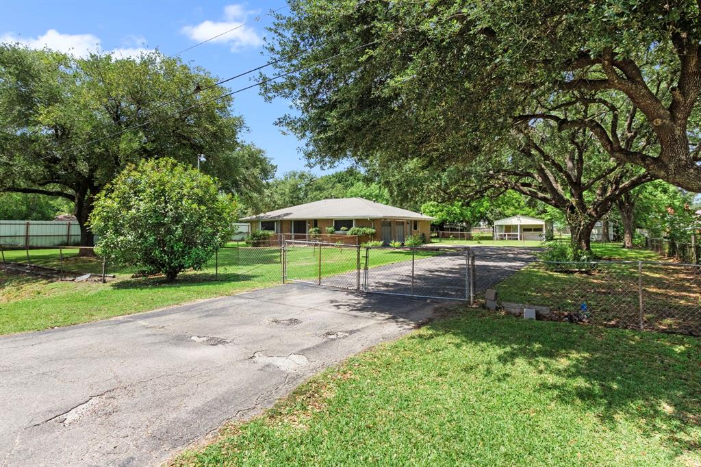 12210 Dover Street, Houston, Texas image 19