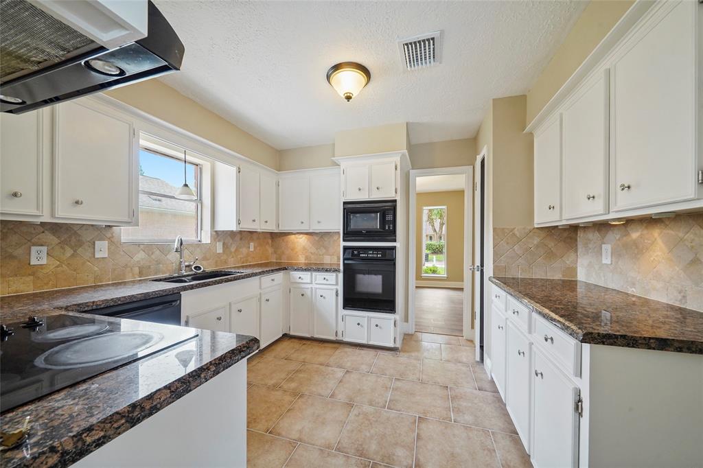 3602 Cobleskill Court, Missouri City, Texas image 19