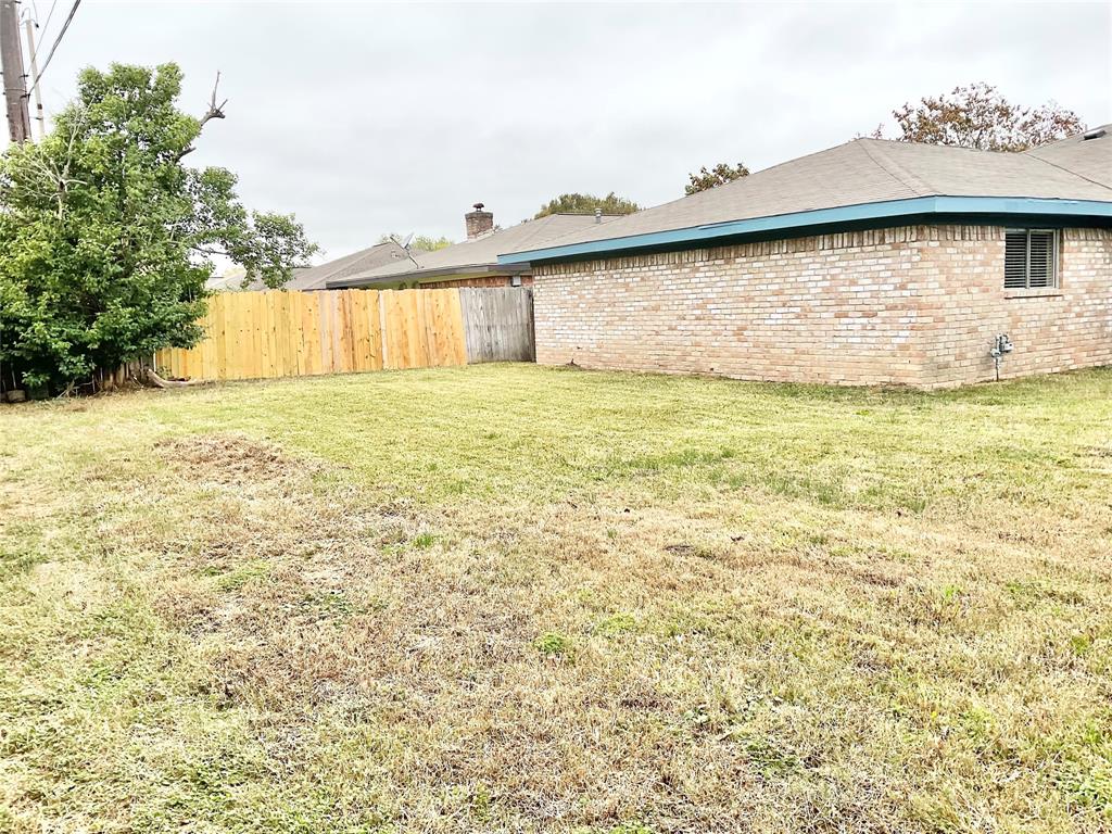 5213 Creekview Drive, La Porte, Texas image 33